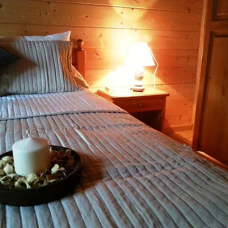 Aquila Bianca فندق