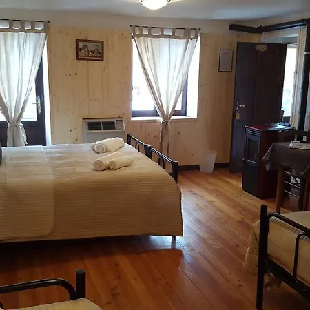Aquila Bianca Hotel 3*