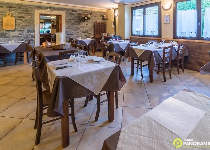 Hotell Aquila Bianca 3*