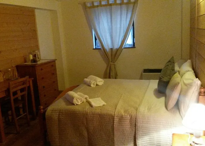 Hotell Aquila Bianca 3*
